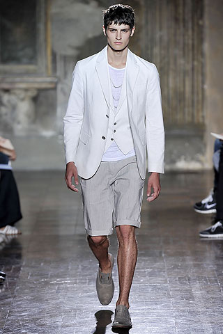 John Varvatos / - 2010